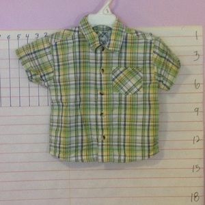 TKS BASICS  little boy's button down shirt  24mo